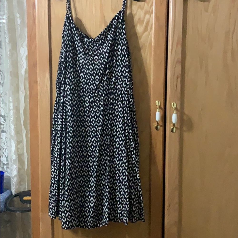 Black and white spaghetti strap sun dress size  XL